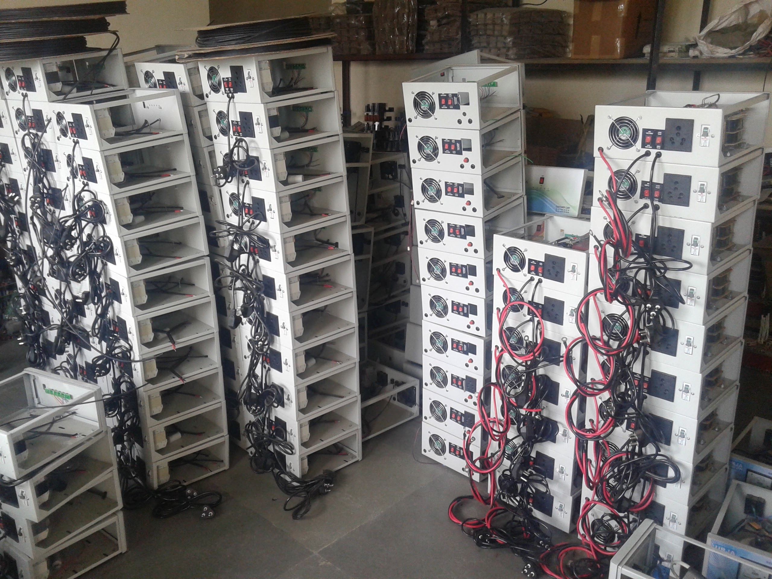 Power inverter stack - high-efficiency DC to AC conversion systems