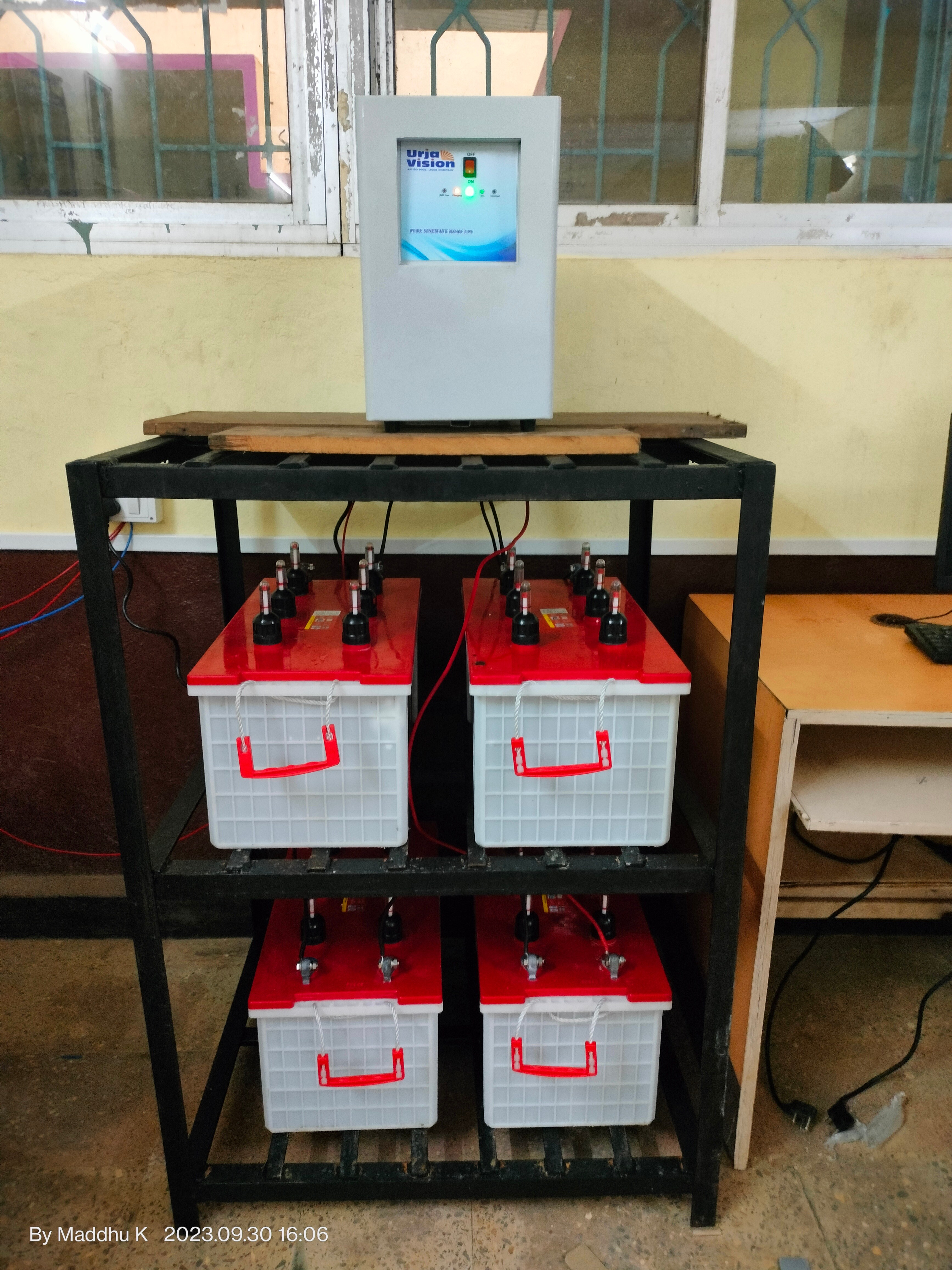 UPS with battery backup - complete power protection solution